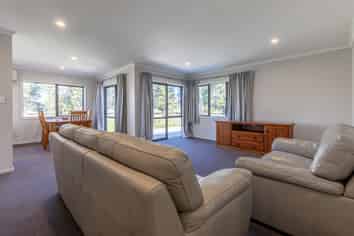 63 Farm Road, Waipukurau