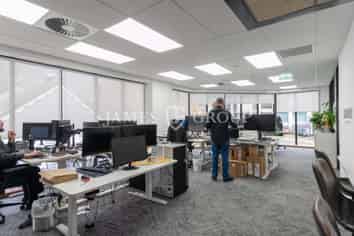 FRESHLY FITTED GRAFTON OFFICE