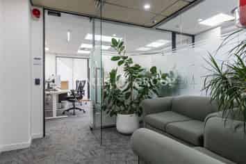 FRESHLY FITTED GRAFTON OFFICE