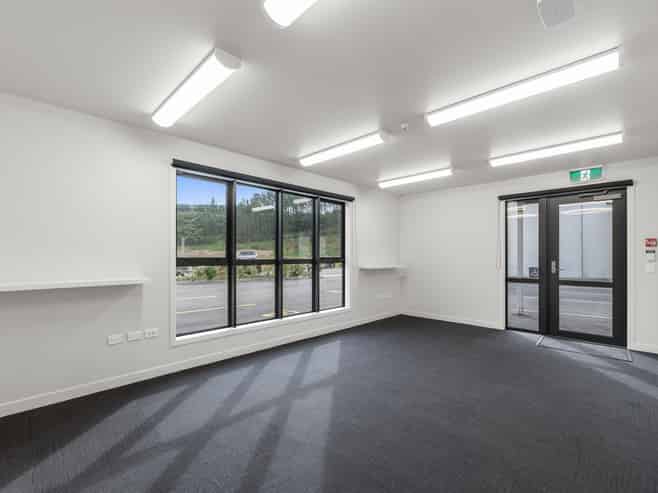 Standalone warehouse on Matakokiri Drive
