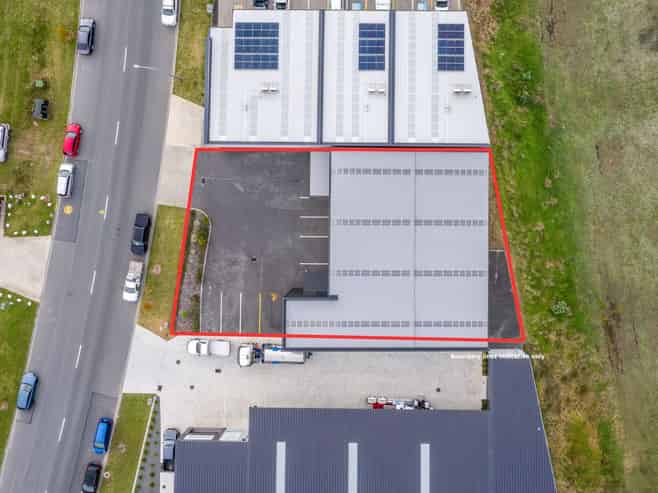 Standalone warehouse on Matakokiri Drive