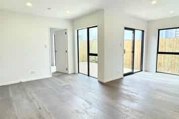 1594B Dominion Road Extension, Mount Roskill
