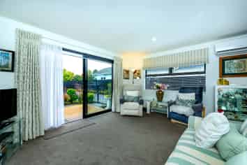 65b Aorangi Road, Bryndwr
