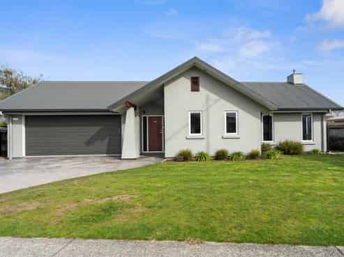 74 Templemore Drive, Richmond