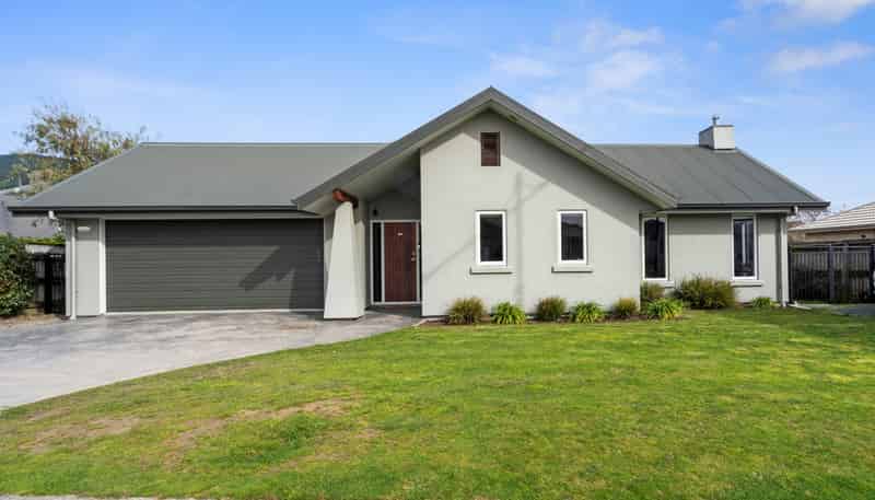 74 Templemore Drive, Richmond