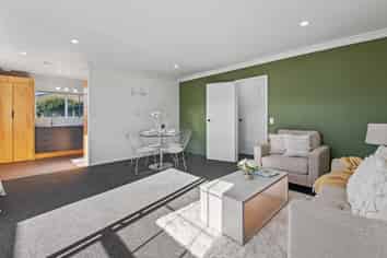 18B Eason Street, Victoria