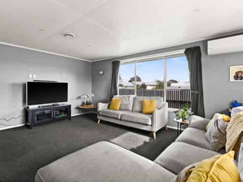 25 Argyll Crescent, Tamatea