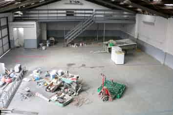 Solid Sydenham Industrial Warehouse