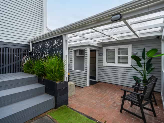 53 Handyside Street, Tawa