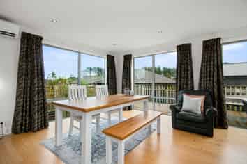 11 Otonga Heights, Maungaraki