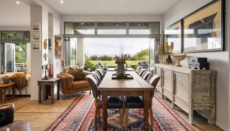 121 Pukehina Parade, Pukehina