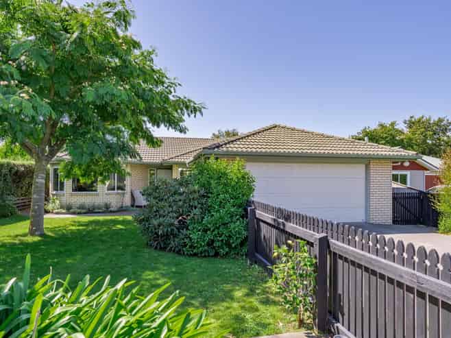 11A Humphries Street, Greytown