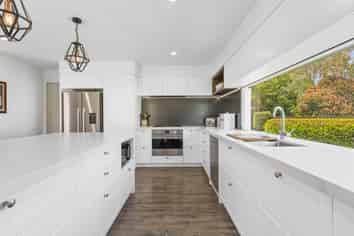 66 Gillespie Place, Acacia Bay