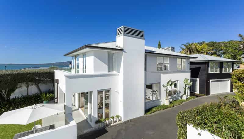  223B Hurstmere Road, Takapuna