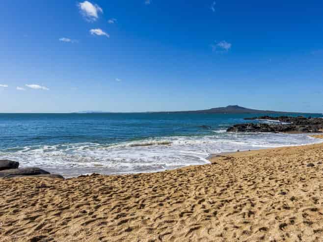  223B Hurstmere Road, Takapuna