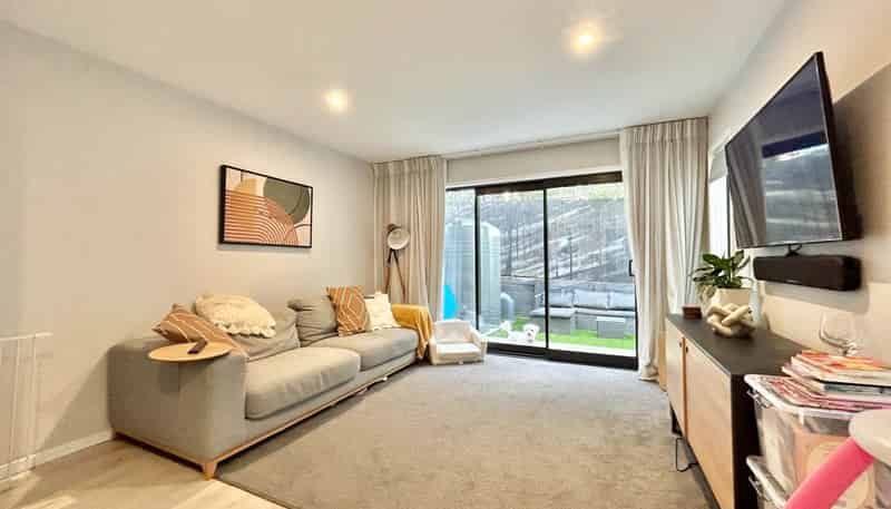 16 Mata Lane, Stanmore Bay