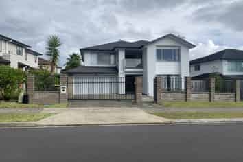 69 Killybegs Dr, Albany