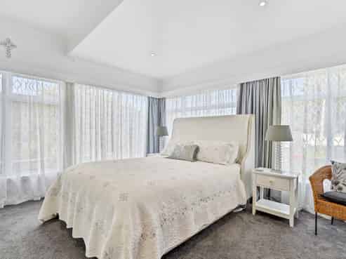 23 Shortland Street, Regent