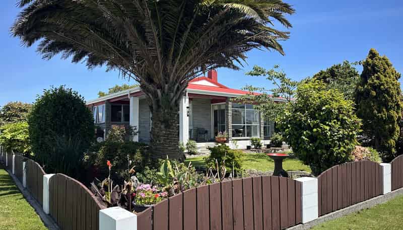 135 Hall Street, Hokitika