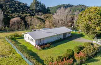 5421 Masterton Castlepoint Rd, Tinui, Tinui