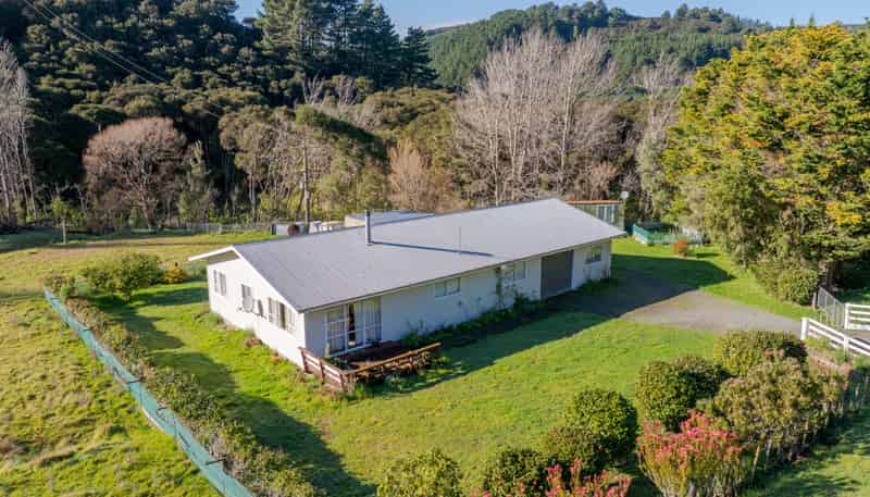 5421 Masterton Castlepoint Rd,, Castlepoint