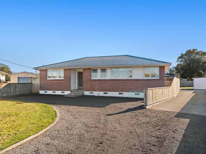 42 Fergusson Street, Solway