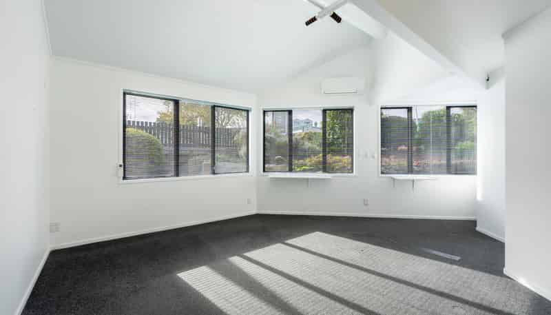 Unit 8/37 Moore Street, Howick