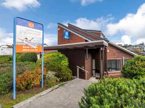 Affordable Howick Office with 1 park