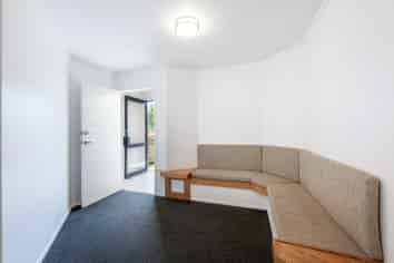 Affordable Howick Office, flexible terms & park