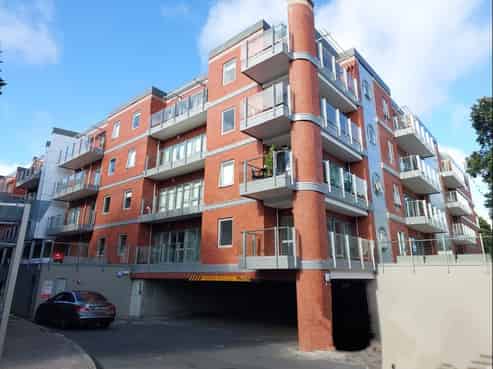 117/4 Wagener Place, Mount Albert