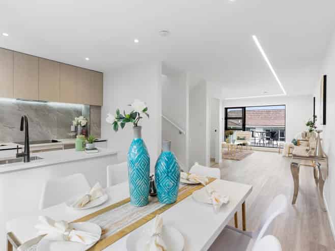 789D East Coast Road, Browns Bay