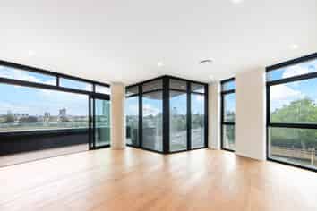 321/48 Esmonde Road, Takapuna