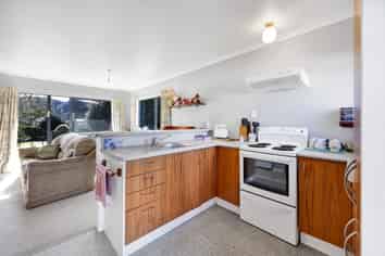 2445 Tarata Road, Tarata