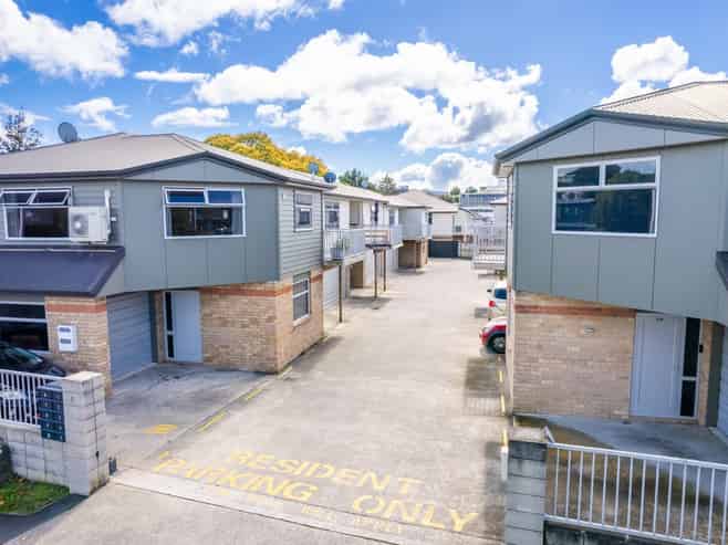 4/11 Beatty Street, Melville