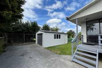 10B Ross Road, Western Heights