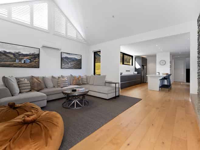4 Stockyard Lane, Jacks Point