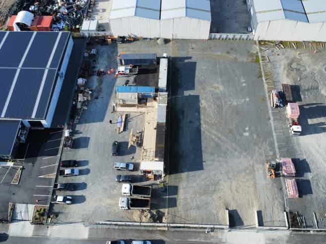 New Secure 2,000sqm Yard
