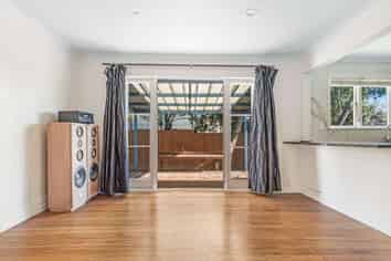 1/110 Lynwood Road, New Lynn