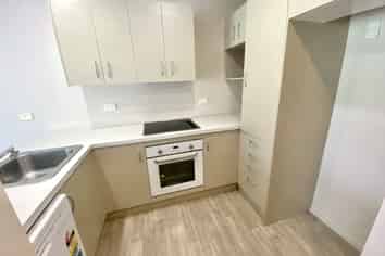 36 Chapel Road, Flat Bush