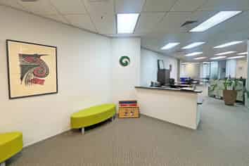 MODERN GROUND FLOOR OFFICE - MANUKAU CBD
