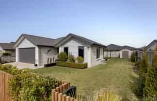 14 Rotomanu Place, Pyes Pa