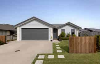 14 Rotomanu Place, Pyes Pa