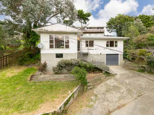 30 Melrose Road, Island Bay