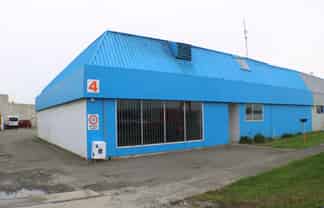 TRADE RETAIL / 3 BAY WORKSHOP - HARD TO FIND