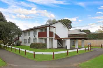 2/32 Tranmere Road, Sandringham