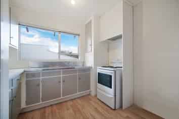 2/32 Tranmere Road, Sandringham