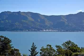 2 Te Wharau Lane, Charteris Bay