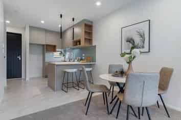 15 Cardigan Street, Western Springs