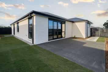 32 Monarch Drive, Rolleston