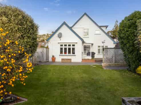 19 The Quadrant, Miramar